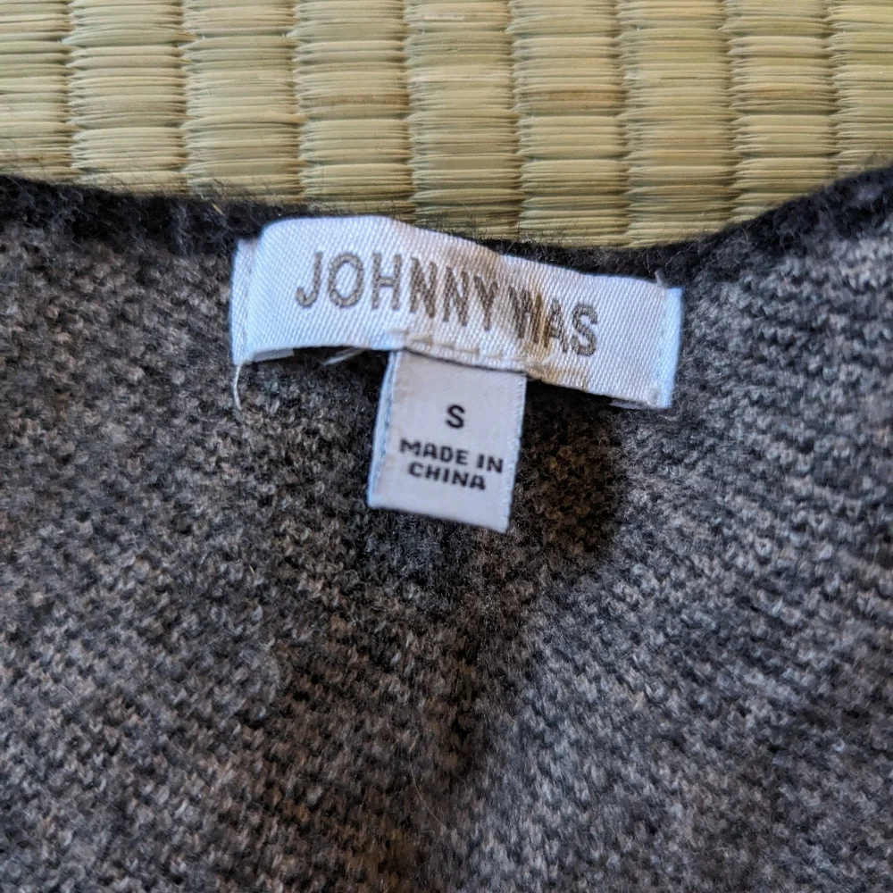 Johnny Was Cheetah Print V-neck Blouse Wool Cashmere Blend Women's Size Small - Picture 3 of 6